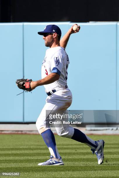Chris Taylor of the Los Angeles Dodgers plays centerfield during the game against the San Francisco Giants at Dodger Stadium on Thursday, March 29,...