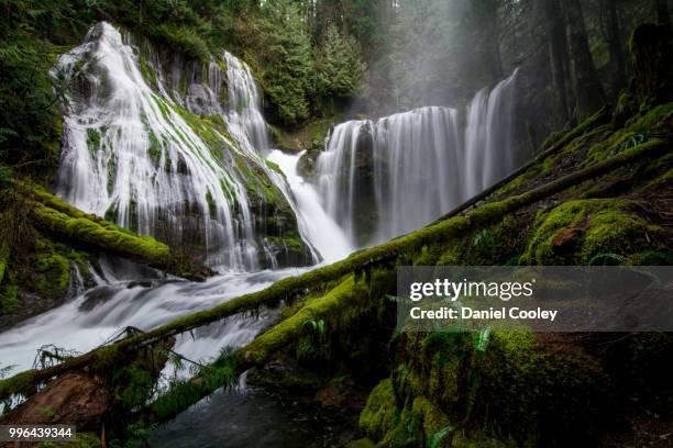 cascade - cooley mountains stock pictures, royalty-free photos & images