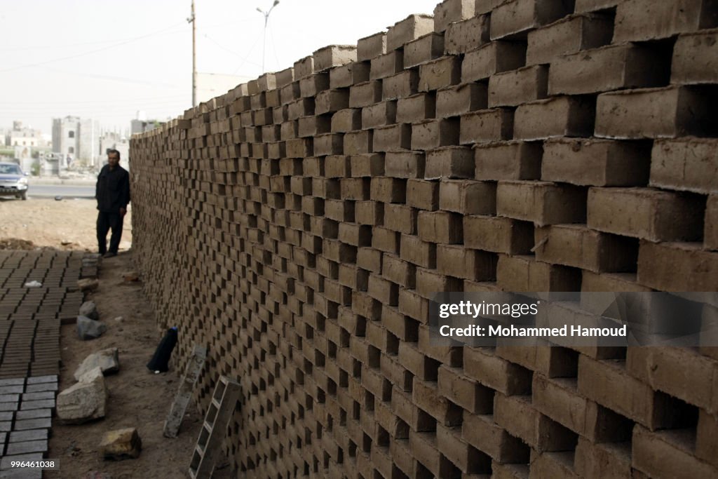 Creation Of Traditional Yemeni Mud Bricks