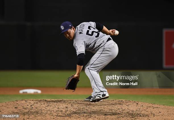 Kazuhisa Makita of the San Diego Padres delivers a warm up pitch during the fourth inning against the Arizona Diamondbacks at Chase Field on July 7,...