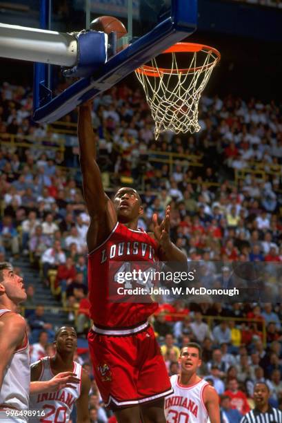 Playoffs: Louisville Clifford Rozier in action vs Indiana at St. Louis Arena. St. Louis, MO 3/25/1993 CREDIT: John W. McDonough