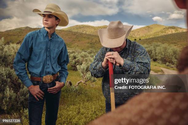 utah cowboy friends - fotografia stock pictures, royalty-free photos & images