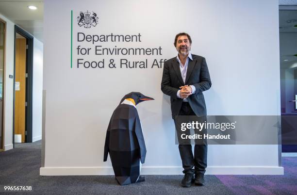 Javier Bardem attends a Greenpeace campaign event on July 09, 2018 in Cambridge, England. Bardem joined Greenpeace to discuss a campaign to create a...