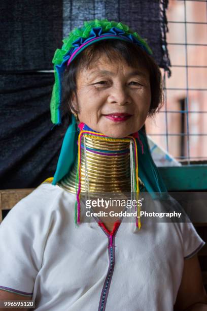 myanmar: kayan padaung woman - padaung stock pictures, royalty-free photos & images