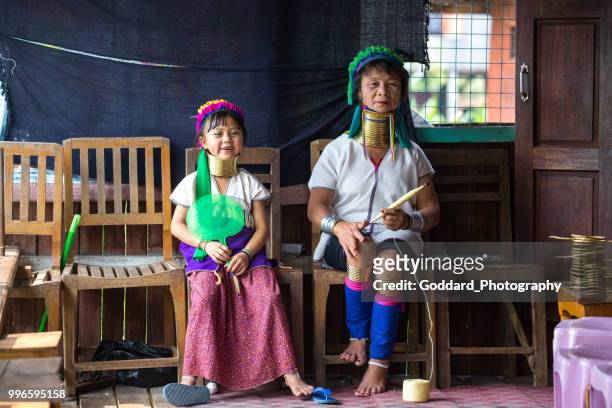 myanmar: kayan padaung women - padaung stock pictures, royalty-free photos & images