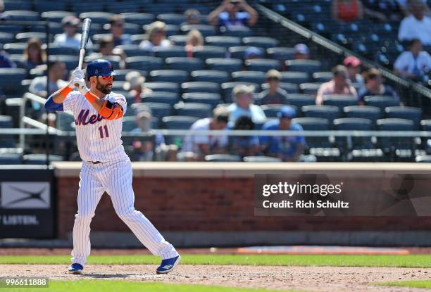 Jose Bautista of the New York Mets in action against the Tampa Bay Rays during a game at Citi Field on July 8, 2018 in the Flushing neighborhood of...