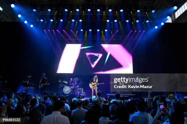 Singer-songwriter Kelsea Ballerini performs onstage at the Amazon Music Unboxing Prime Day event on July 11, 2018 in Brooklyn, New York.