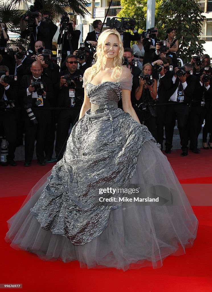 63rd Annual Cannes Film Festival - "Biutiful" Premiere