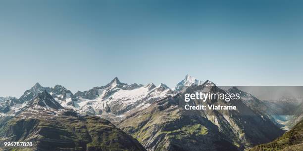 bergkette zermatt - alpes europeos fotografías e imágenes de stock