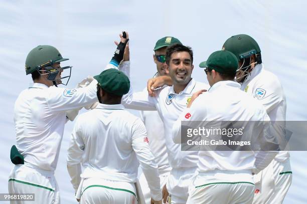 South African Team celebrating the wicket of Dhanajaya de Silva with his team mates during day 1 of the 1st Test match between Sri Lanka and South...