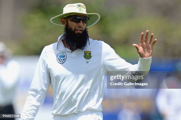 Hashim Amla South African cricket acknowledges the fans during day 1 of the 1st Test match between Sri Lanka and South Africa at Galle International...