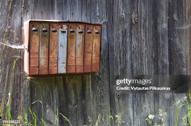 old letterbox - letterbox stock-fotos und bilder