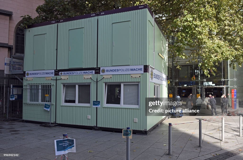 Drunk man floods police station - Officers move into containers