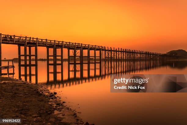 u bein bridge - bein stockfoto's en -beelden