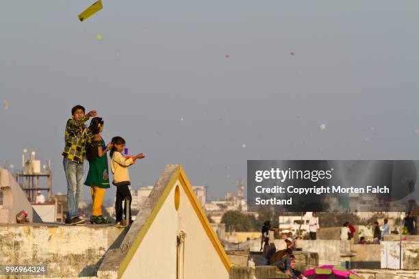 kite festival, vadodara, india - vadodara city stock pictures, royalty-free photos & images