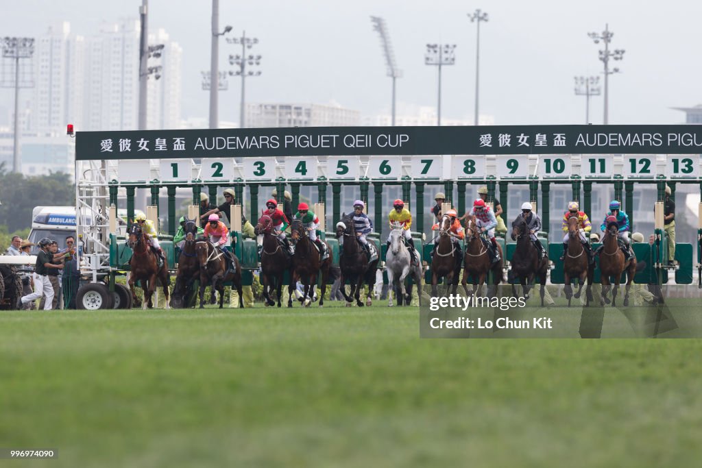 Audemars Piguet Queen Elizabeth II Cup (G1 2000m) in Hong Kong