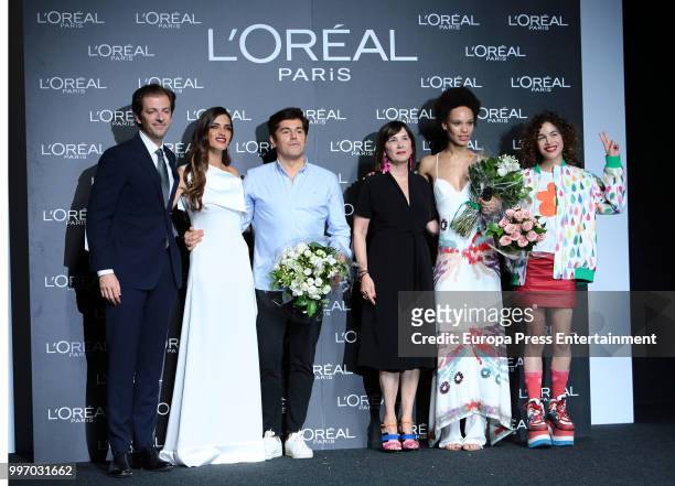 Cosima Ramirez, model Afrodita Dorado, Charo Izquierdo, Jorge Vazquez and Sara Carbonero attends the L'Oreal award during the Mercedes Benz Fashion...