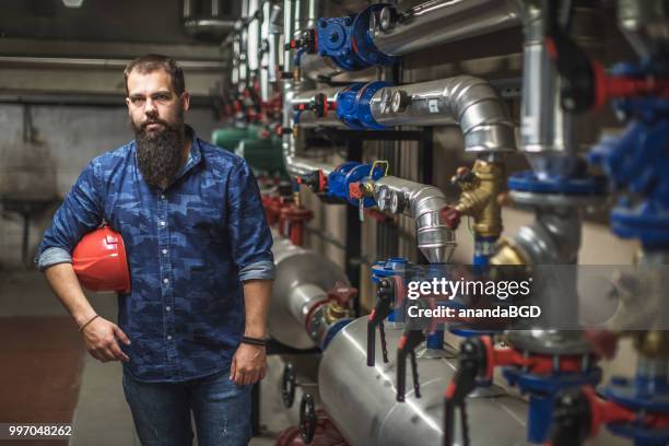 boiler room - anandabgd stockfoto's en -beelden