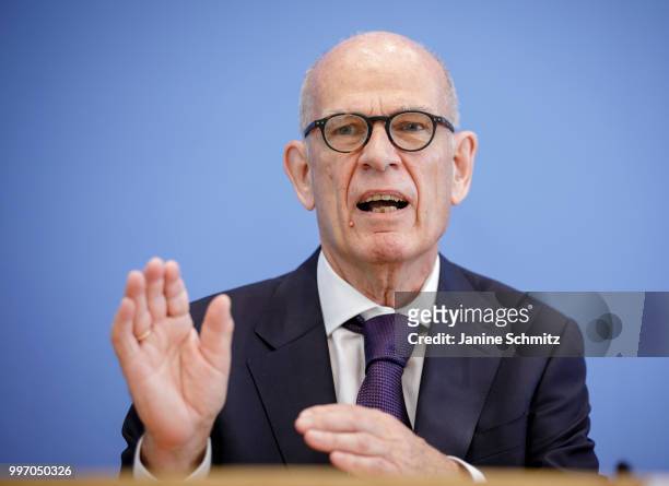 Eberhard Wille, Vice-Chairman of the German Council of Experts for the Assessment of Healthcare Development , is pictured during a press conference...
