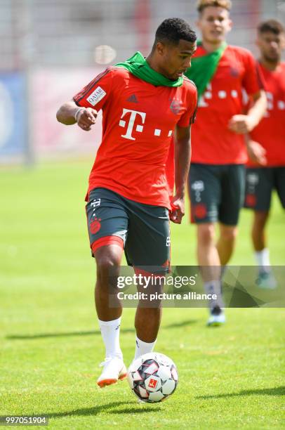 July 2018, Germany, Munich, Soccer, Bundesliga, FC Bayern Munich's Training in Munich: Serge Gnabry. Photo: Tobias Hase/dpa