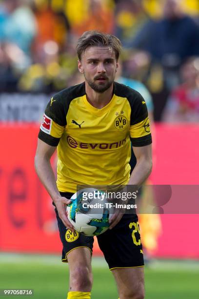 Marcel Schmelzer of Dortmund controls the ball during the Bundesliga match between Borussia Dortmund and 1. FSV Mainz 05 at Signal Iduna Park on May...