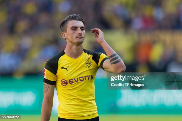Maximilian Philipp of Dortmund gestures during the Bundesliga match between Borussia Dortmund and 1. FSV Mainz 05 at Signal Iduna Park on May 5, 2018...