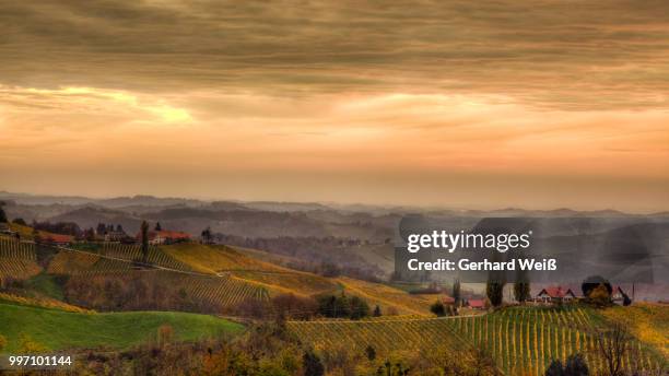 styrian hills - weiß foto e immagini stock