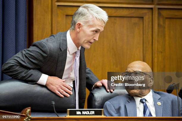 Representative Trey Gowdy, a Republican from South Carolina, left, talks to Representative Elijah Cummings, a Democrat from Maryland, before the...