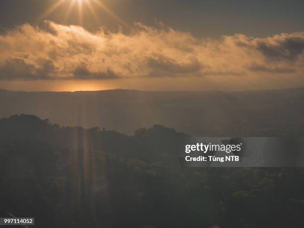 castelo dos mouros from above - castelo 個照片及圖片檔