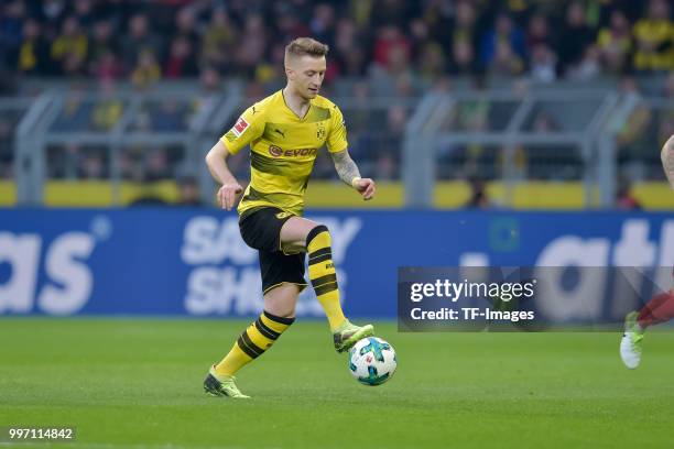 Marco Reus of Dortmund controls the ball during the Bundesliga match between Borussia Dortmund and Eintracht Frankfurt at Signal Iduna Park on March...