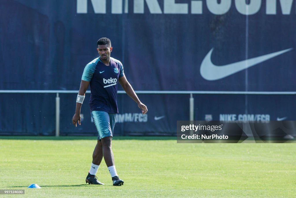 FC Barcelona First Training Session