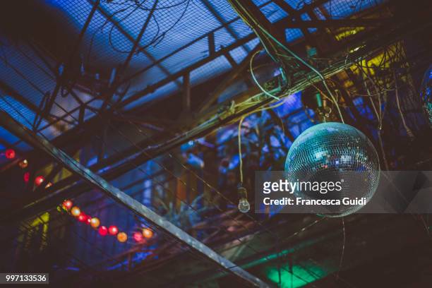 budapest - budapest nightlife stock pictures, royalty-free photos & images