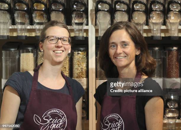 Store co-founders Insa Dehne and Sonja Schelbach in Stueckgut, their packaging-free store in Hamburg, Germany, 5 September 2017. In Hamburg, more and...