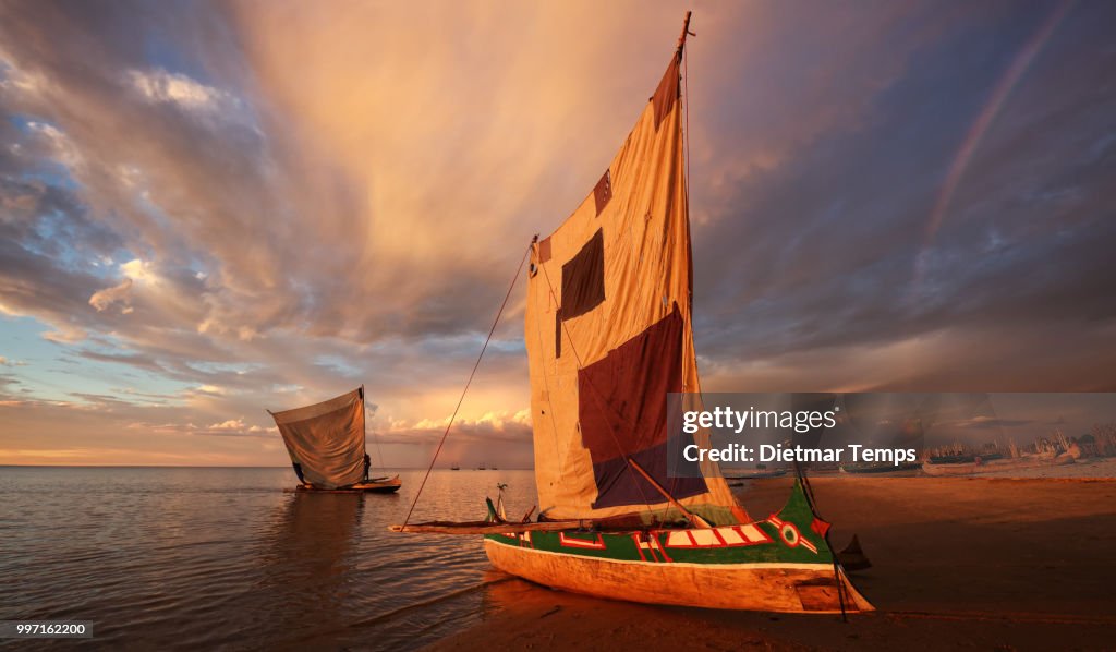 Madagascar, traditional pirogue