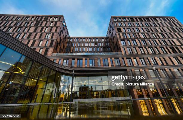 The main building of the Frankfurt School of Finance & Management can be seen in Frankfurt am Main, Germany, 11 October 2017. The private university...