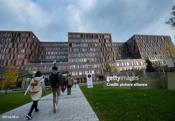 The main building of the Frankfurt School of Finance & Management can be seen in Frankfurt am Main, Germany, 11 October 2017. The private university...