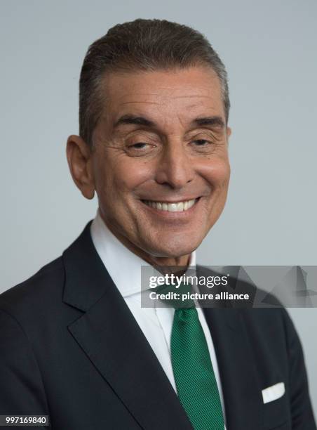 The moderator Michel Friedman can be seen at the ARD studio at the Book Fair in Frankfurt am Main, Germany, 11 October 2017. Friedman will moderate...