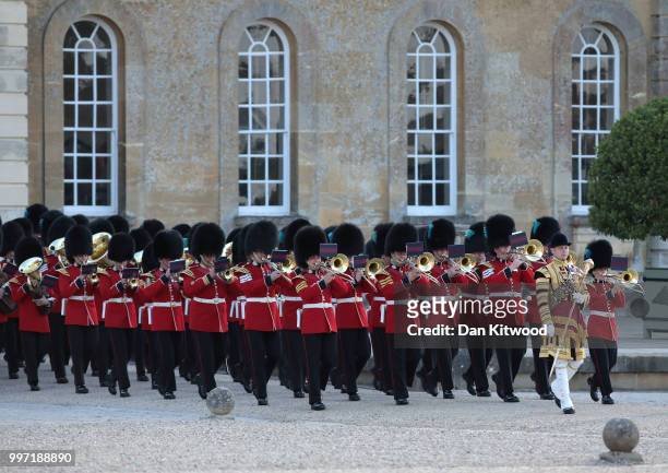 Members of the Scots, Irish and Welsh Guards bands play as U.S. President Donald Trump and First Lady Melania Trump arrive at Blenheim Palace on July...