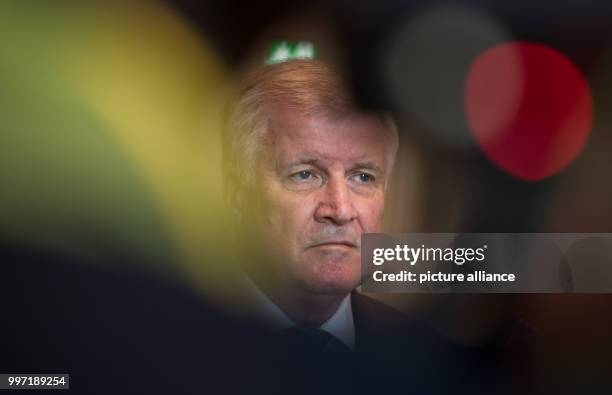 Dpatop - Bavarian Premier Horst Seehofer speaking to reporters in the state of Bavaria's Landtag in Munich, Germany, 12 October 2017. The Landtag is...