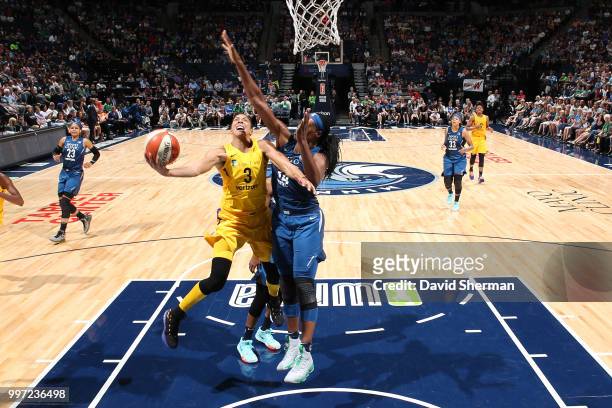 Candace Parker of the Los Angeles Sparks shoots the ball against the Minnesota Lynx on July 5, 2018 at Target Center in Minneapolis, Minnesota. NOTE...