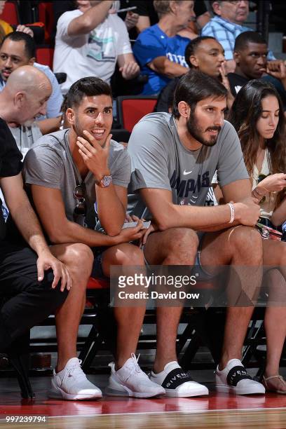 Marco Asensio of Real Madrid and Omri Casspi of the Memphis Grizzlies attend the game against the Oklahoma City Thunder during the 2018 Las Vegas...