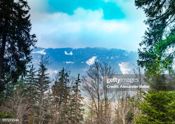Lowlying Low Lying Cloud Photos and Premium High Res Pictures - Getty Images