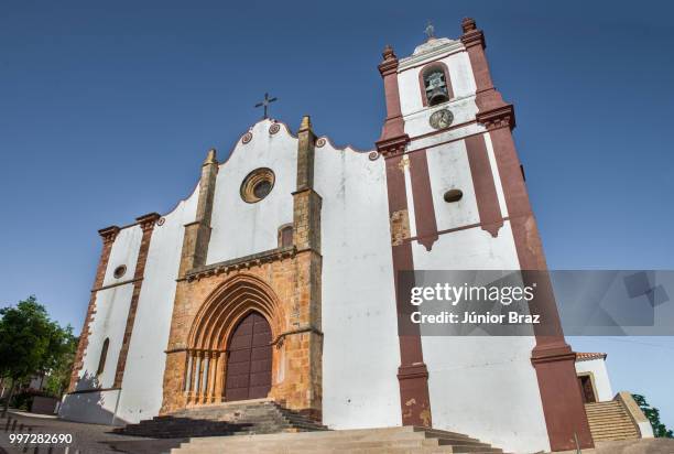 silves cathedral - silves, algarve, portugal - silves portugal stock pictures, royalty-free photos & images