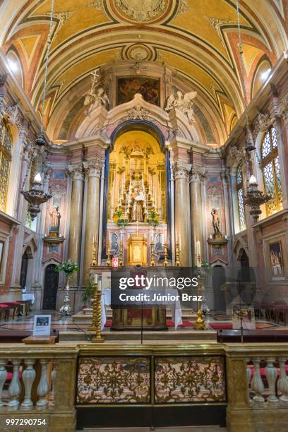 se cathedral interior, the main and oldest church in lisbon - se cathedral bildbanksfoton och bilder