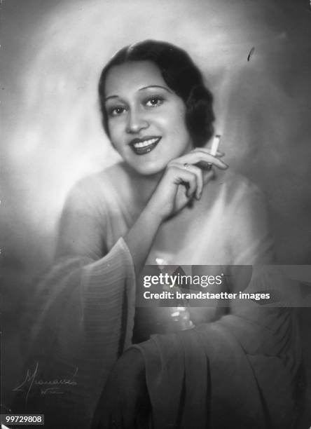 The Austrian actress Hertha Natzler. Photograph. 1932.