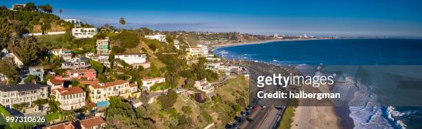 houses and beaches in malibu, california - aerial panorama - malibu stock pictures, royalty-free photos & images