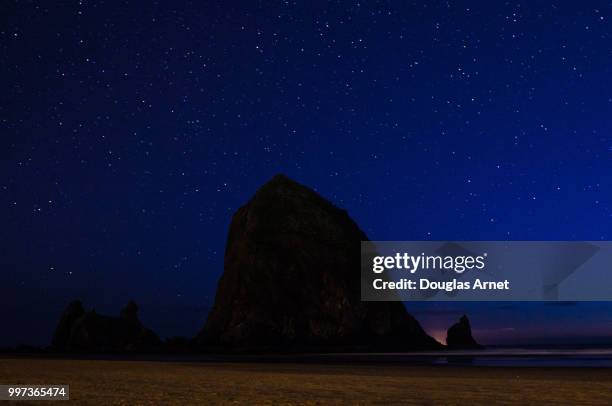 Haystack Newfoundland 203 Haystack Island Stock Photos, High-Res Pictures, and Images - Getty ...