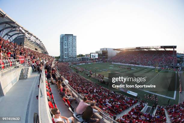 Regular season Canadian Football League game played at TD Place Stadium in Ottawa. The Calgary Stampeders defeated the Ottawa Redblacks 27-3.