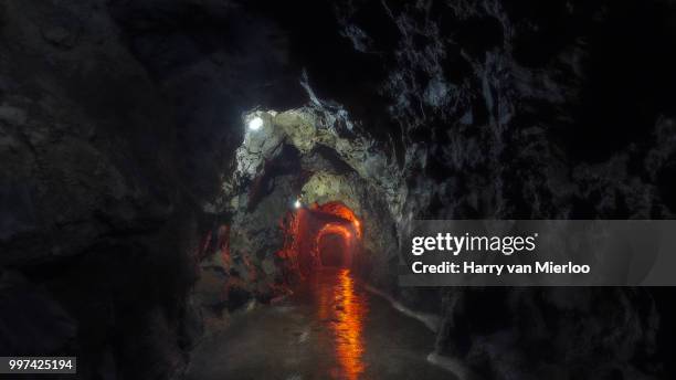 grotte de la merveilleuse - grotte stock pictures, royalty-free photos & images