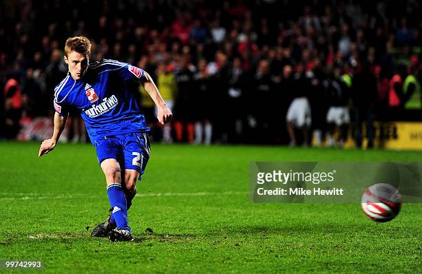 Stephen Darby of Swindon scores the decisive penalty during the Coca-Cola League One Playoff Semi Final 2nd Leg between Charlton Athletic and Swindon...